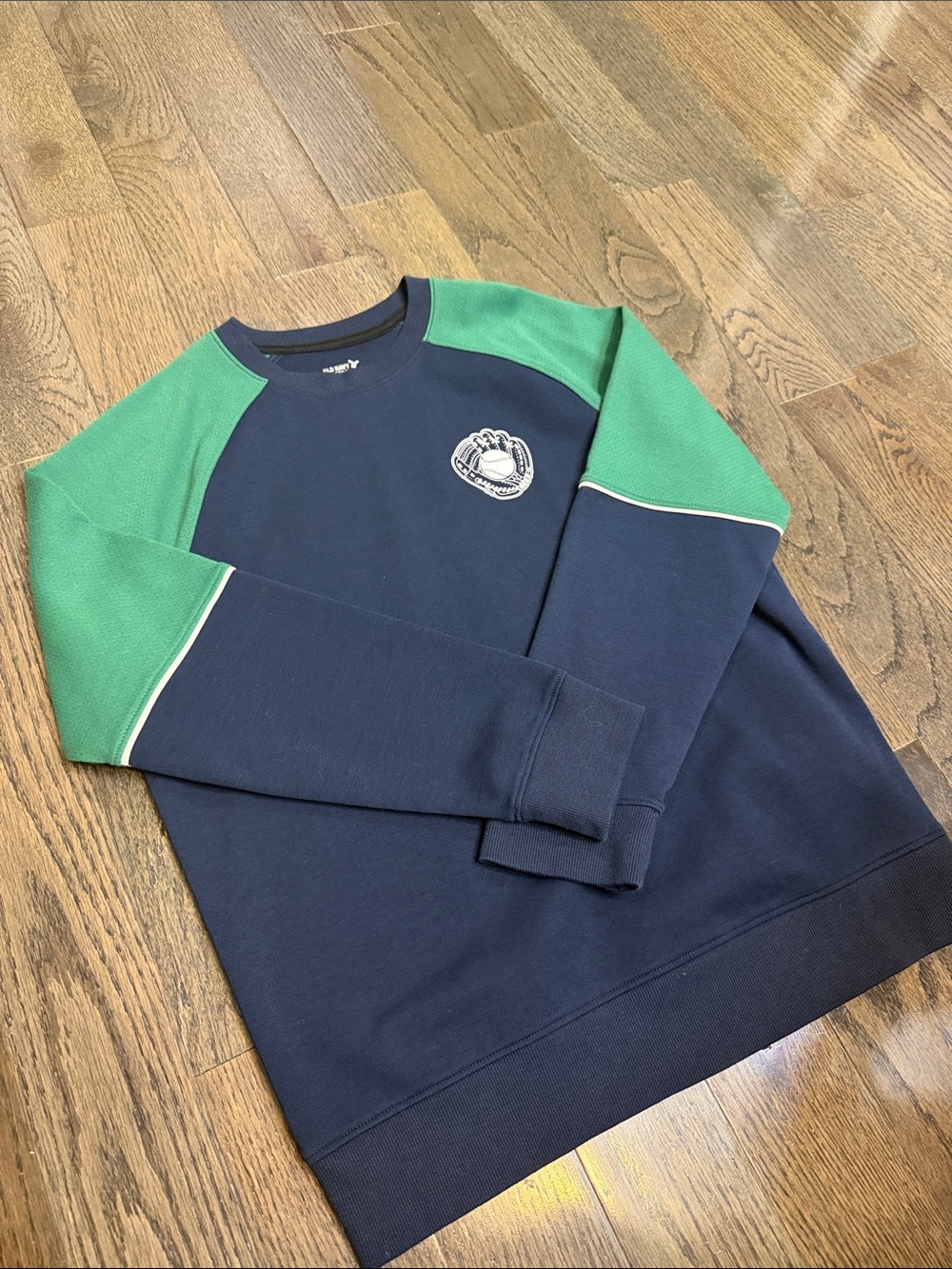 Old Navy Navy YXL and Green Crewneck Sweatshirt
